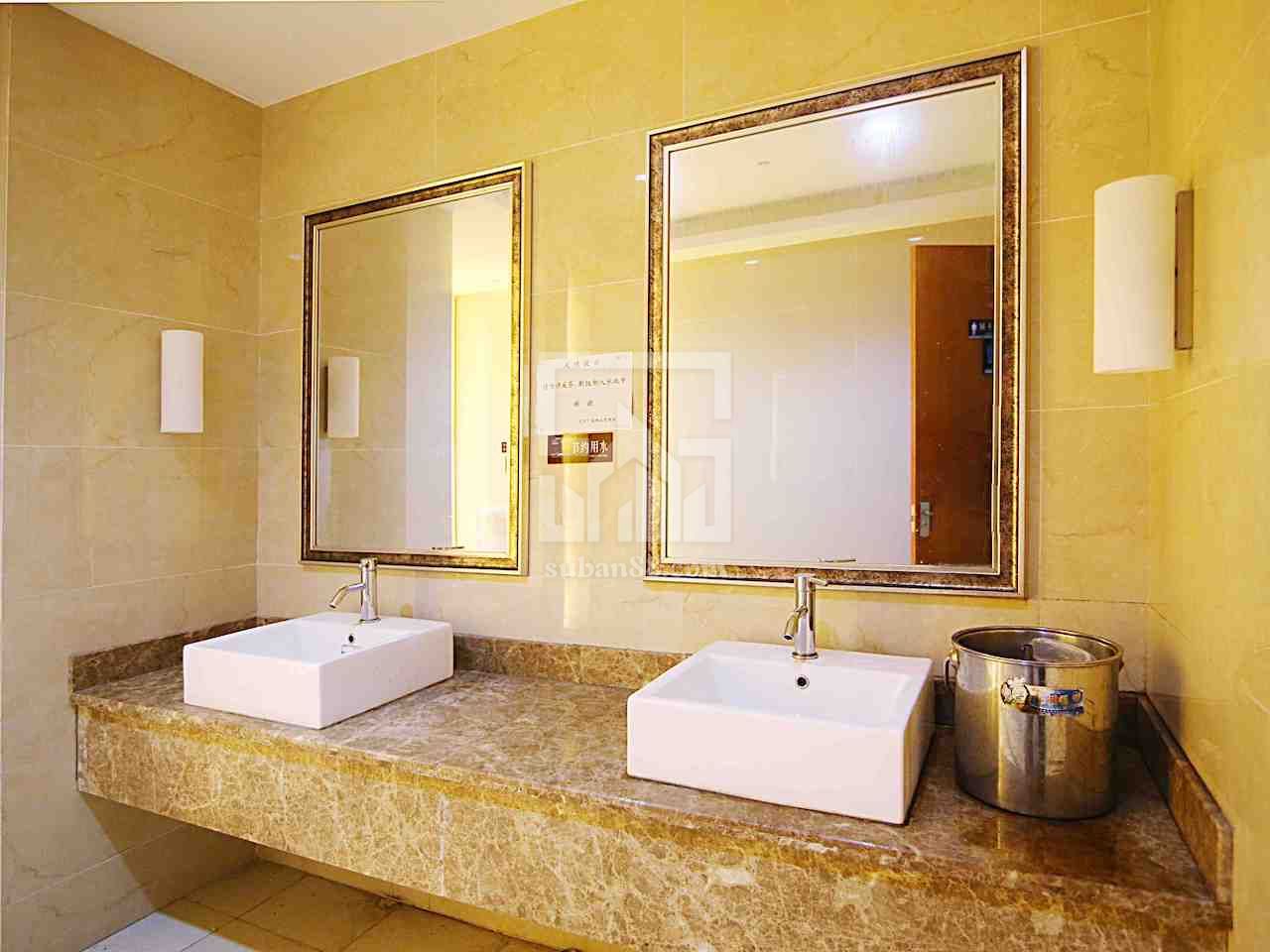 萬寶廣場 萬寶廣場