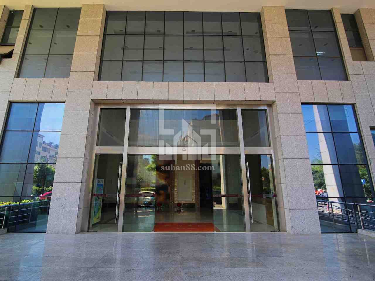 萬寶廣場 萬寶廣場