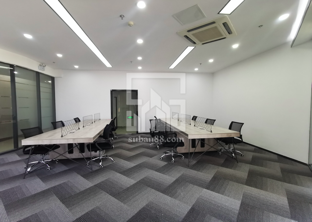 地鐵口 鳳凰國際大廈 精裝帶辦公家具