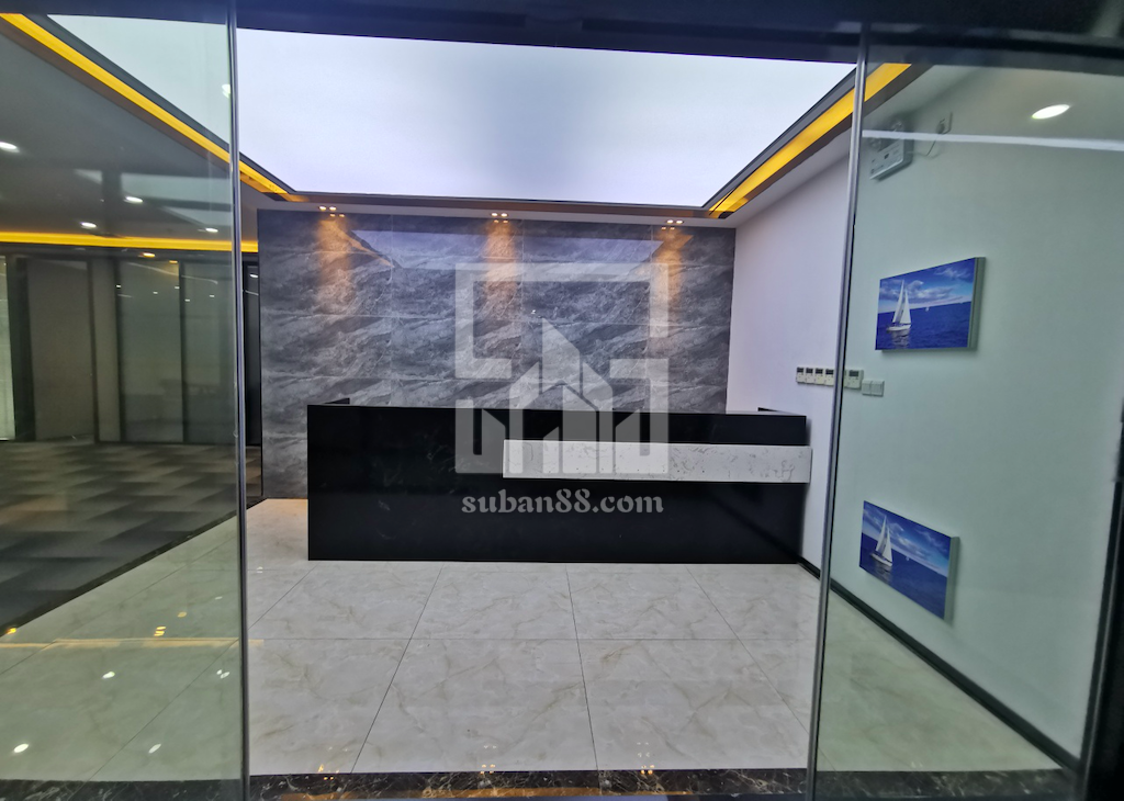 鳳凰國際大廈329平 精裝隔斷 可帶全新辦公家具