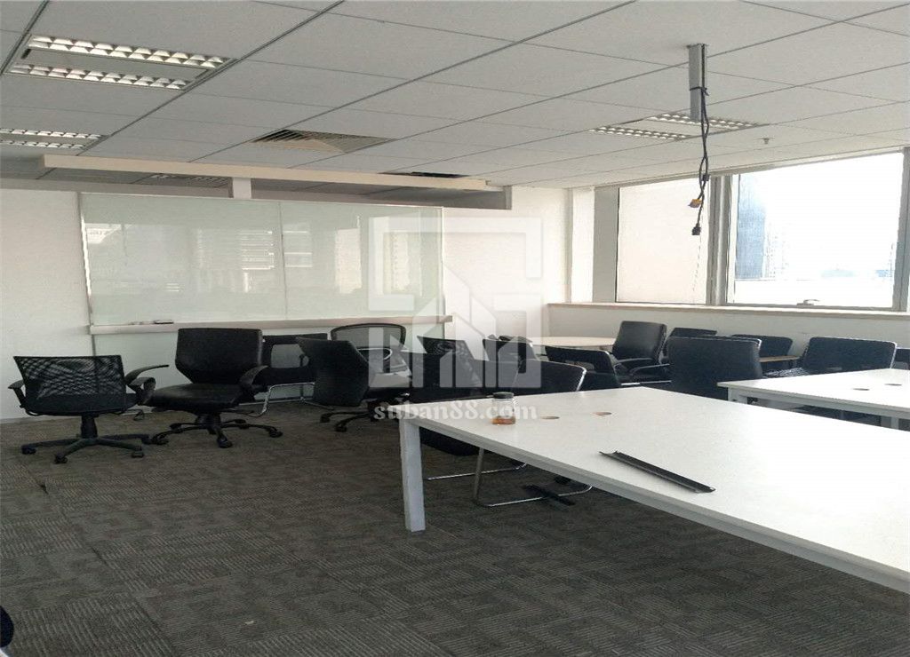 環(huán)球188財(cái)富中心