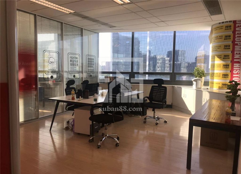 房東直租 精裝帶隔斷 拎包入駐  隨時看房