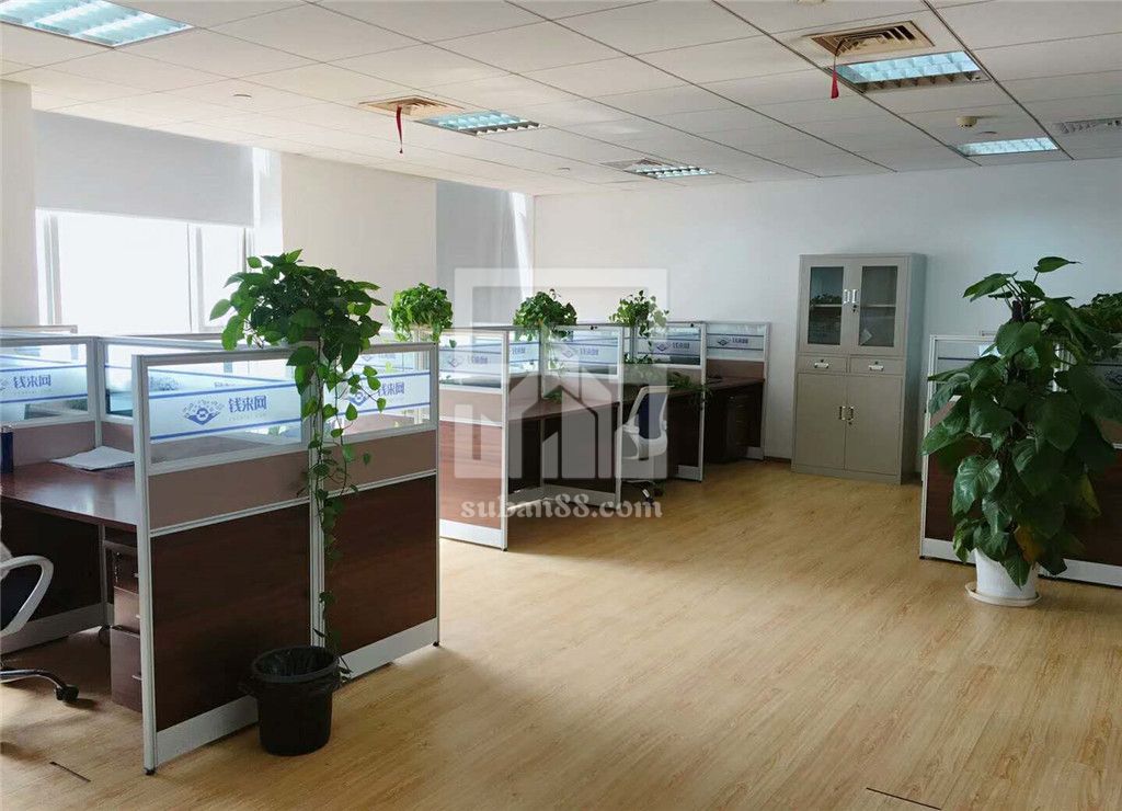 直租 星湖街地鐵口 精裝帶隔斷 拎包入駐 隨時看房