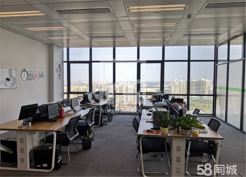 直租 精裝帶隔斷 拎包入駐 地鐵口 隨時(shí)看房