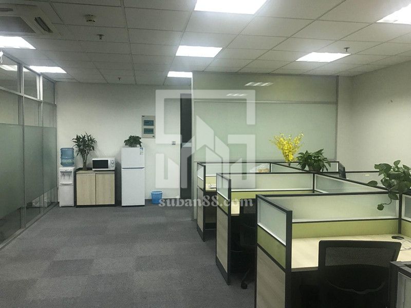 房東直租 精裝帶隔斷 戶型方正 拎包入駐