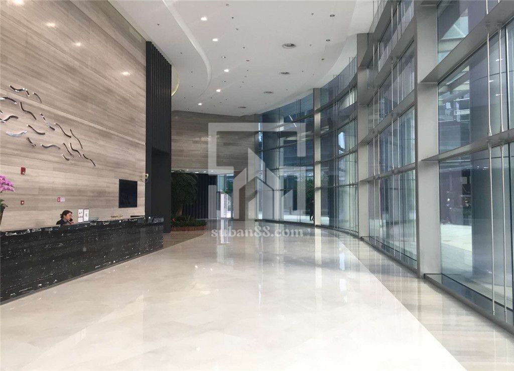 直租 地鐵口 豪裝帶隔斷 拎包入駐 隨時看房