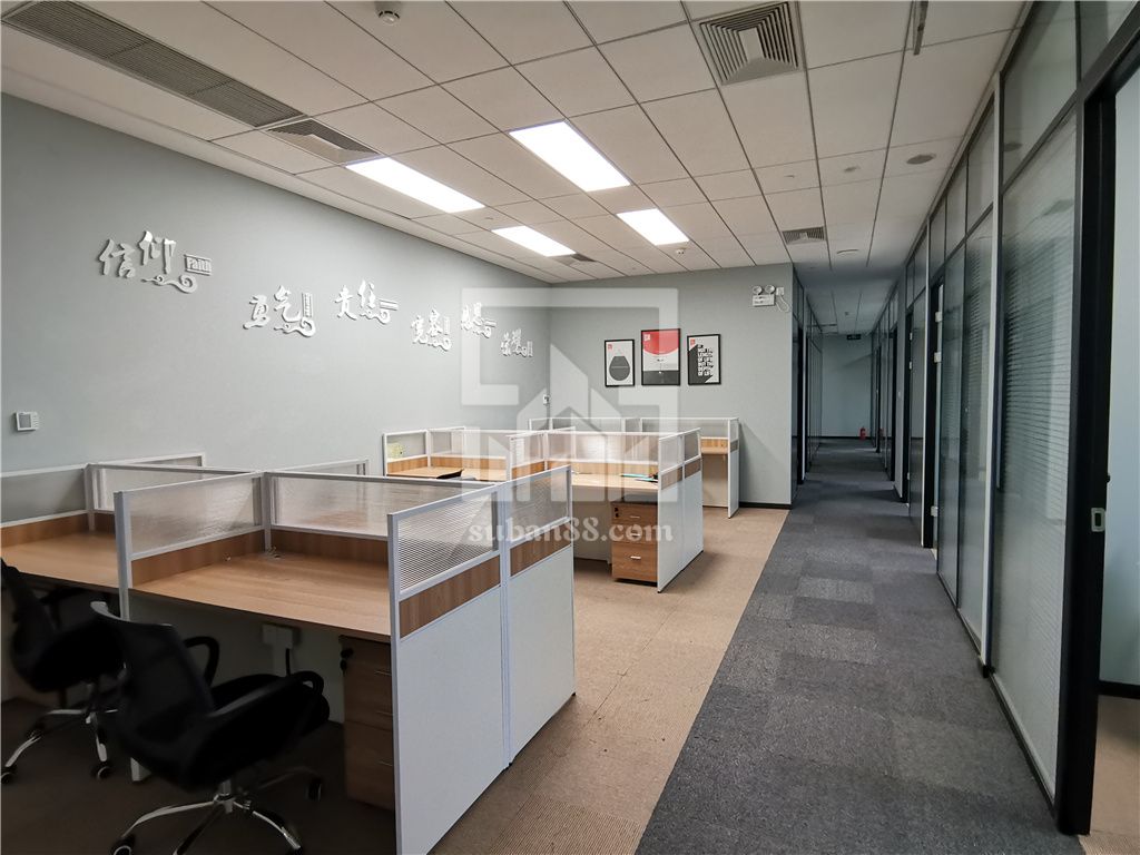 中海財富中心549平 豪裝 電梯口 拎包辦公