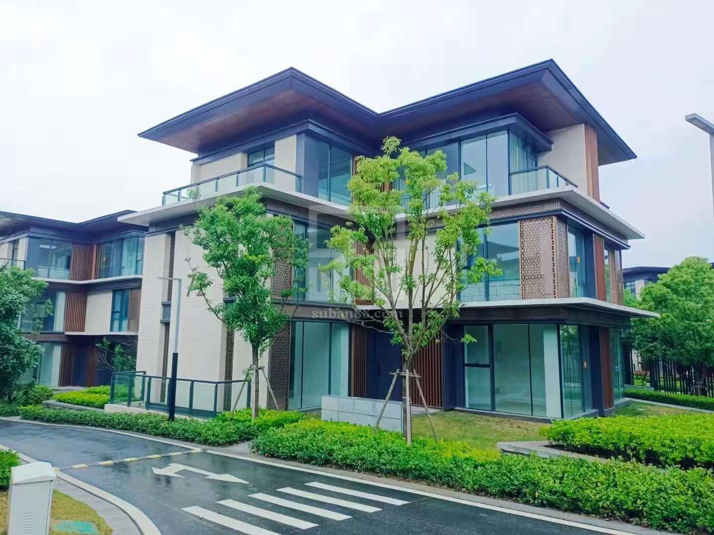 40年商墅 不限購不限貸 稀缺純雙拼別墅