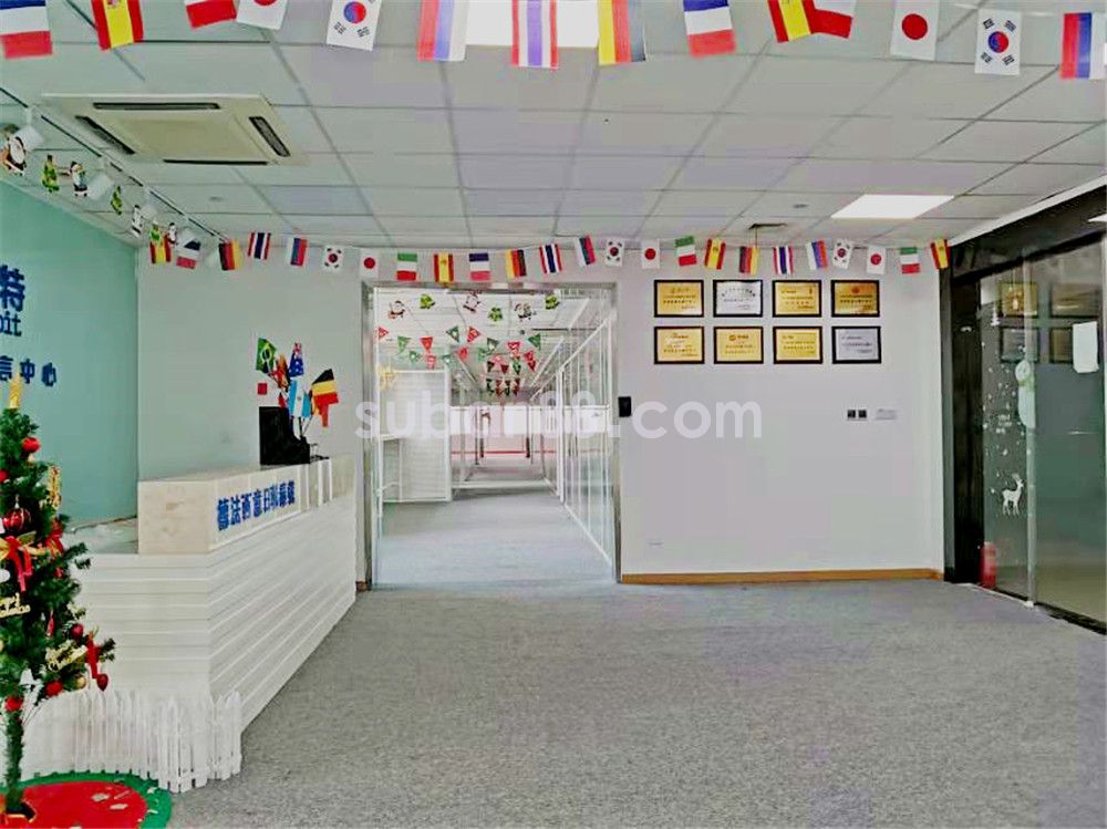 甲方直租 電梯口 精裝大面積出租 隨時(shí)看房