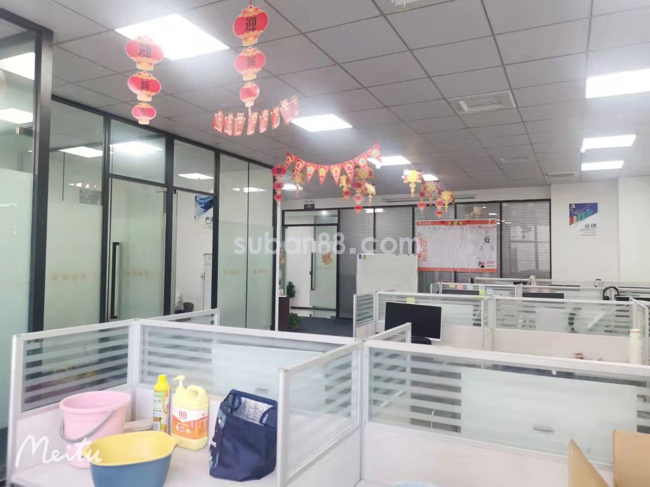 紅莊地鐵口 精裝帶隔斷 隨時看房