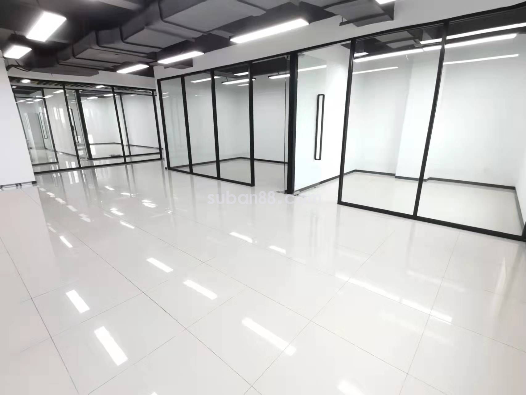 蘇州園區精裝小面積20至135平首次出租