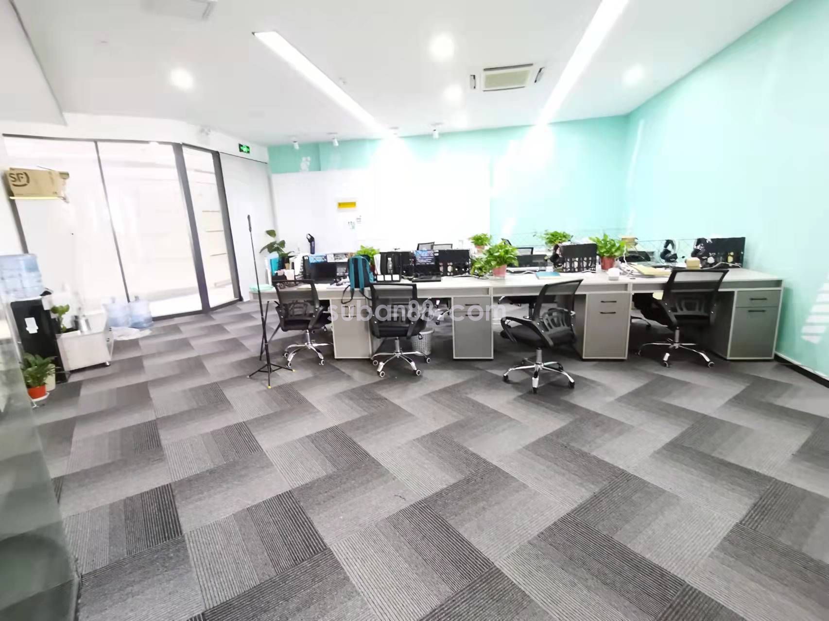 蘇州市 工業(yè)園區(qū) 精裝帶家具 急急急租