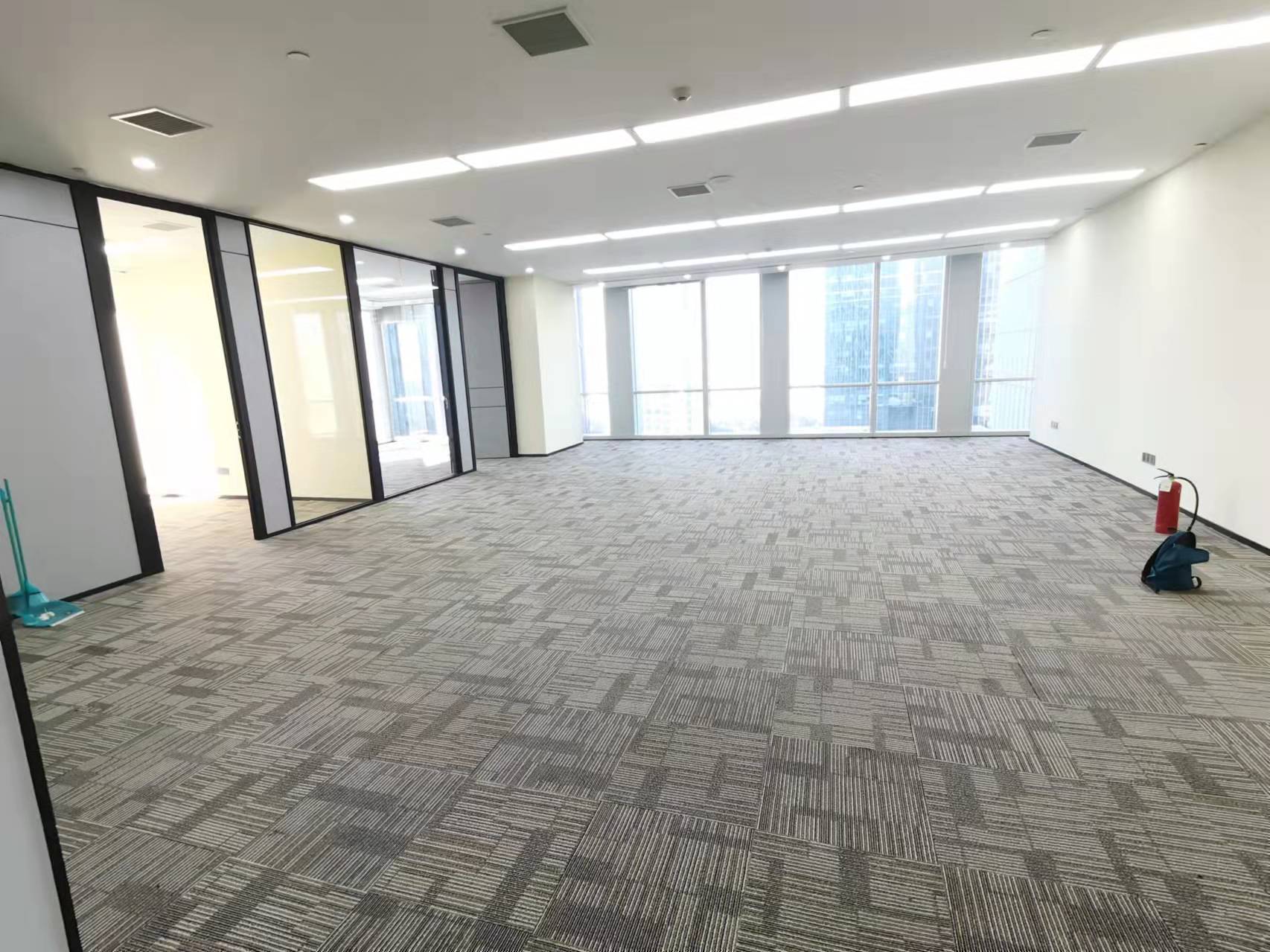 蘇州市湖西 工業園區 星海地鐵口 精裝