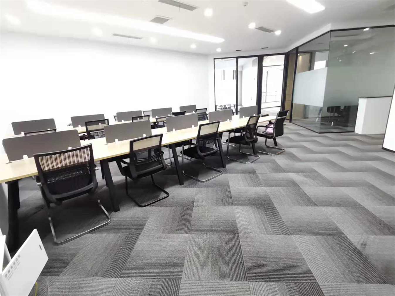 蘇州市湖西 工業園區 星海地鐵口 精裝帶家具