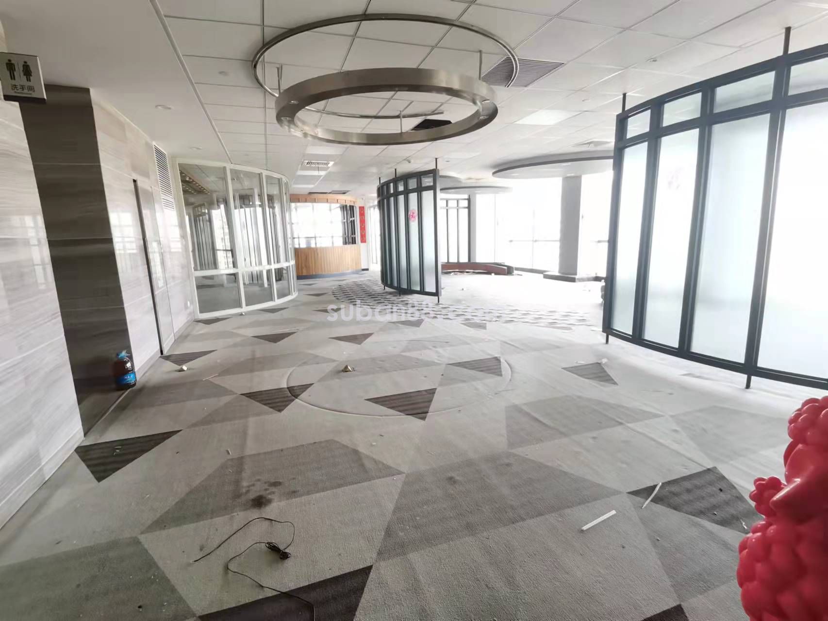 蘇州市工業(yè)園區(qū)甲級寫字樓 簡裝整層 出租