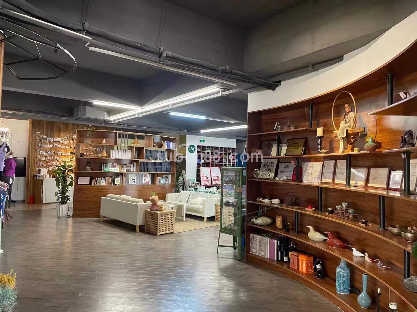 蘇州市高新區 甲方直租 帶空中花園 