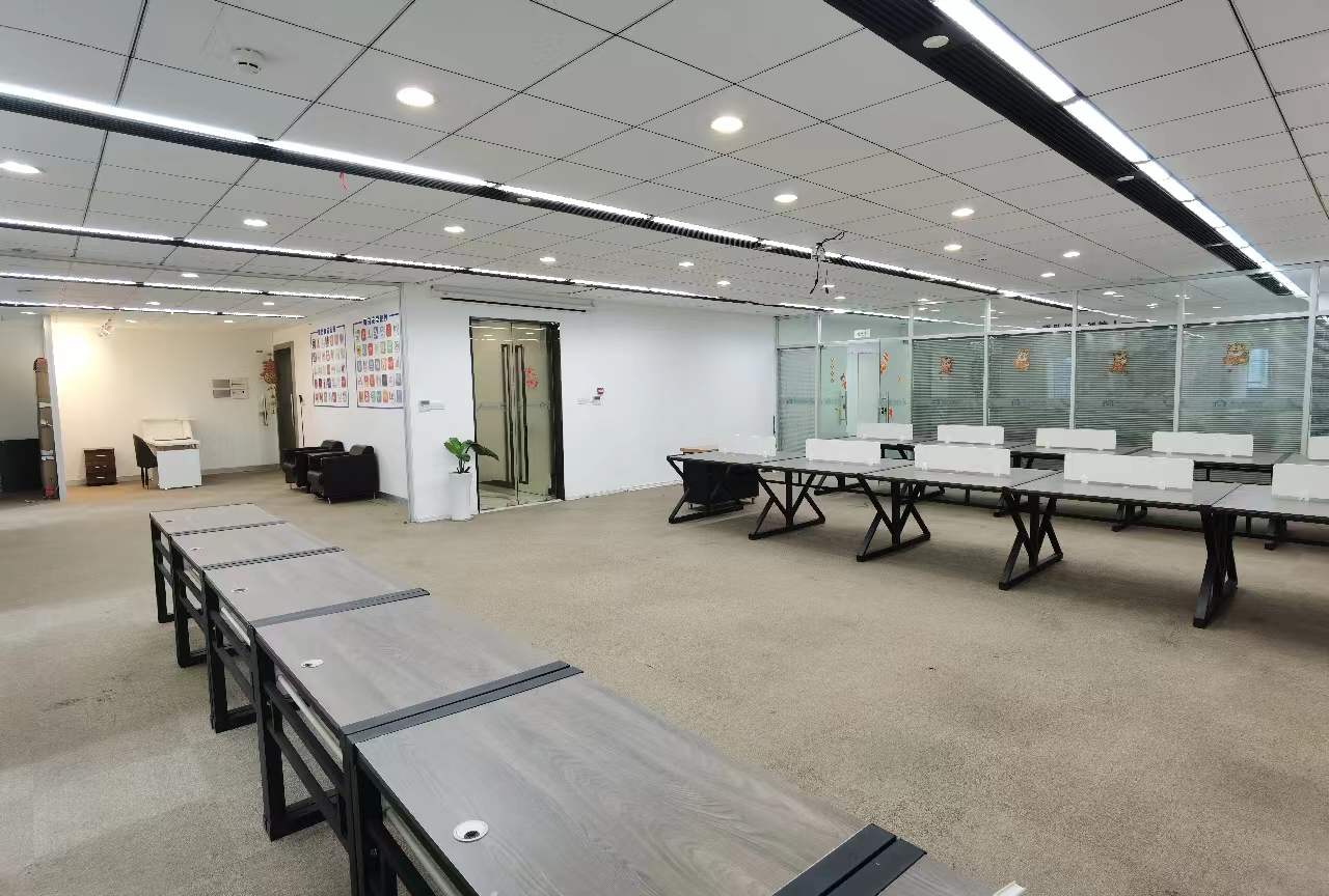 工業園區 湖西 精裝寫字樓 帶家具出租