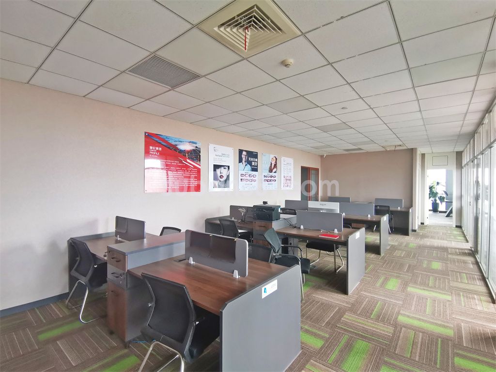 華盛廣場(chǎng)半層330平 超高得房率