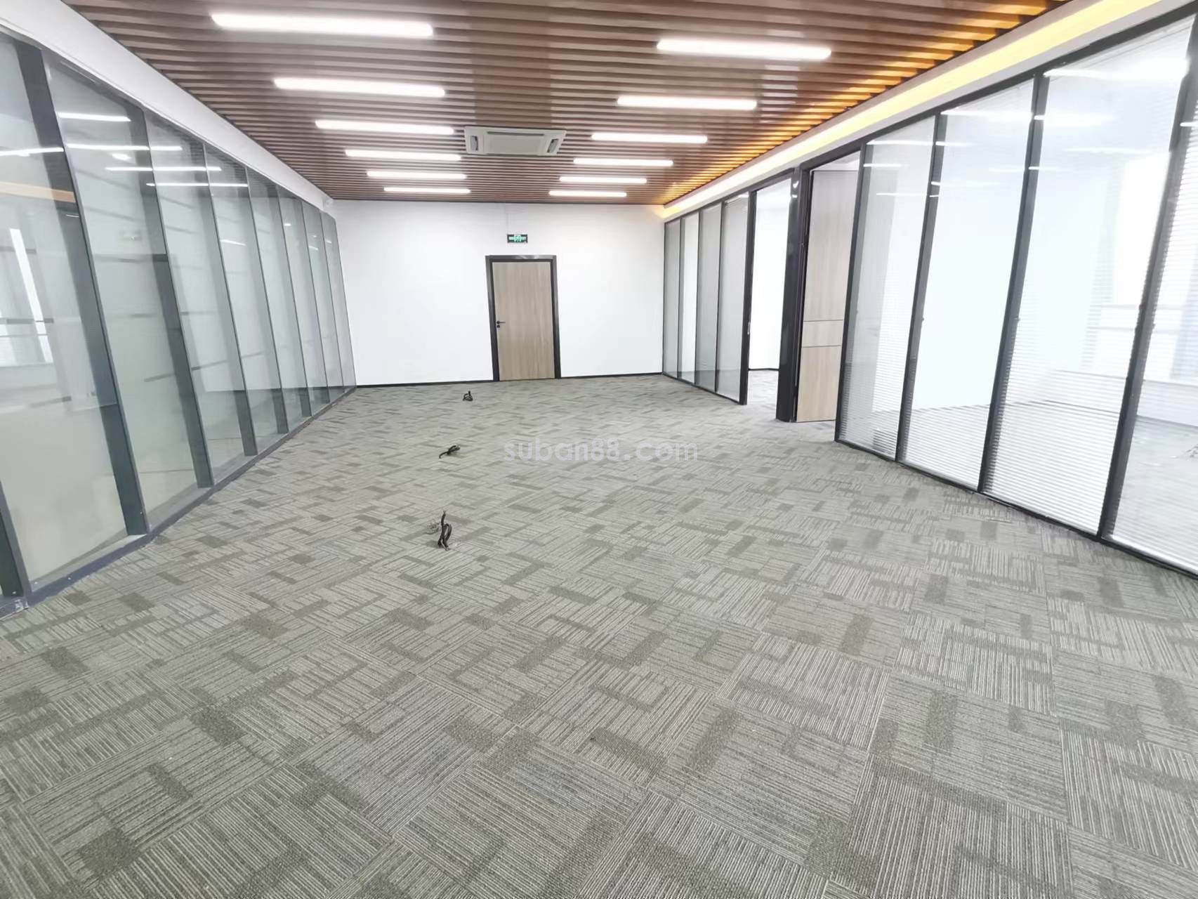 蘇州市 湖西甲級寫字樓 精裝物業(yè)直招