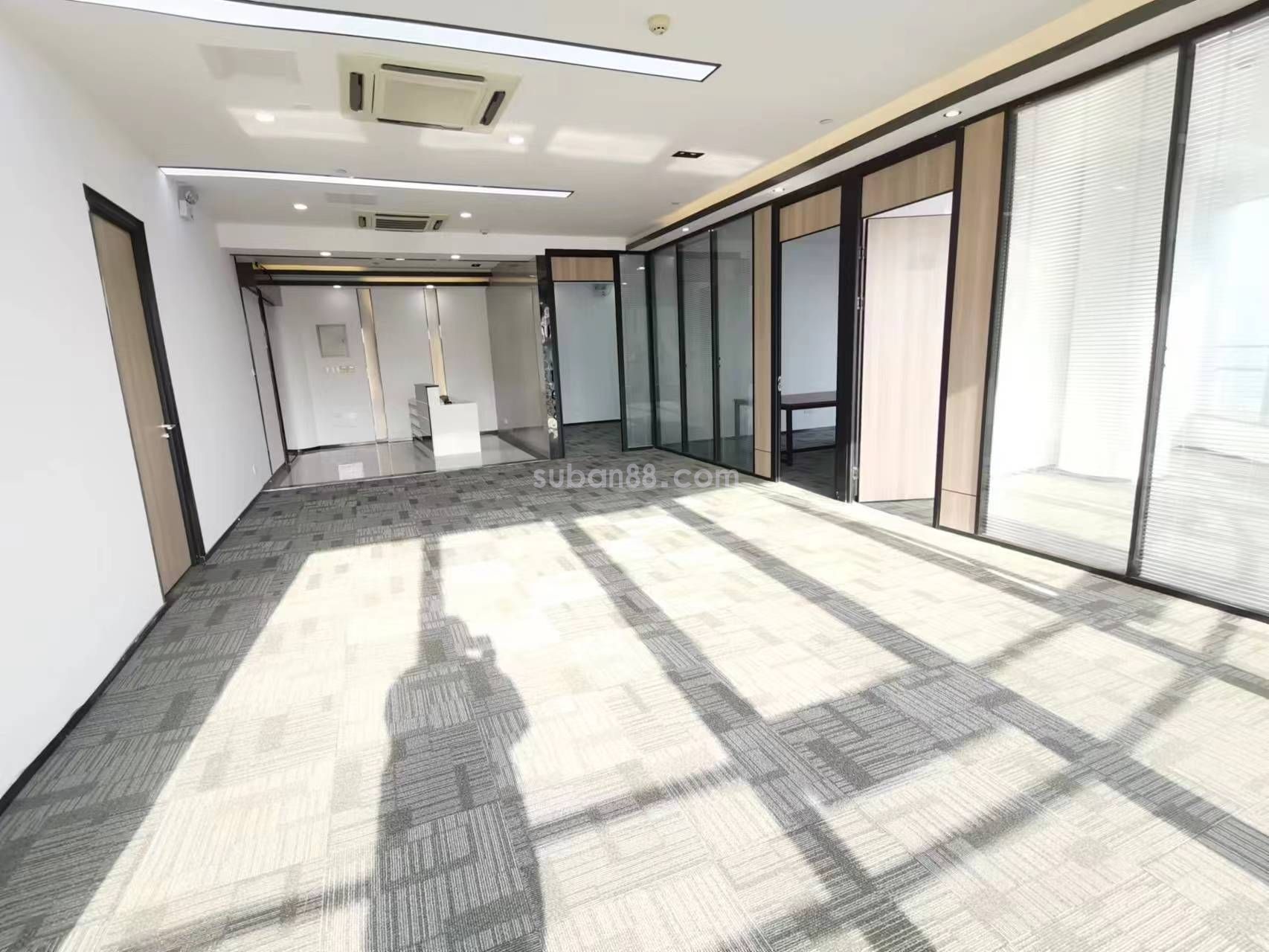 蘇州市 工業(yè)園區(qū)鳳凰國際大廈 甲級寫字樓 物業(yè)直招