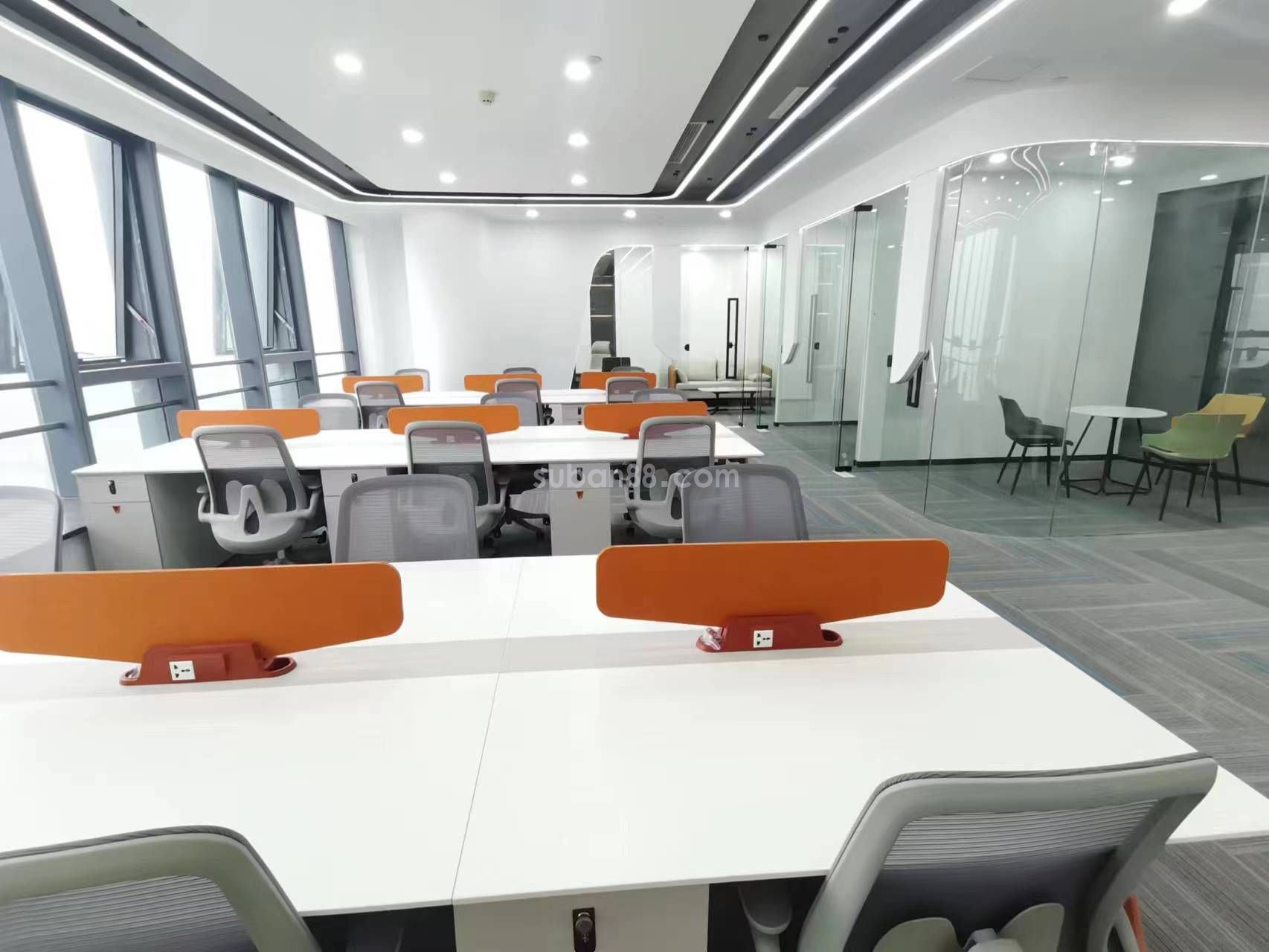 蘇州市工業園區鳳凰國際大廈甲級寫字樓精裝招租