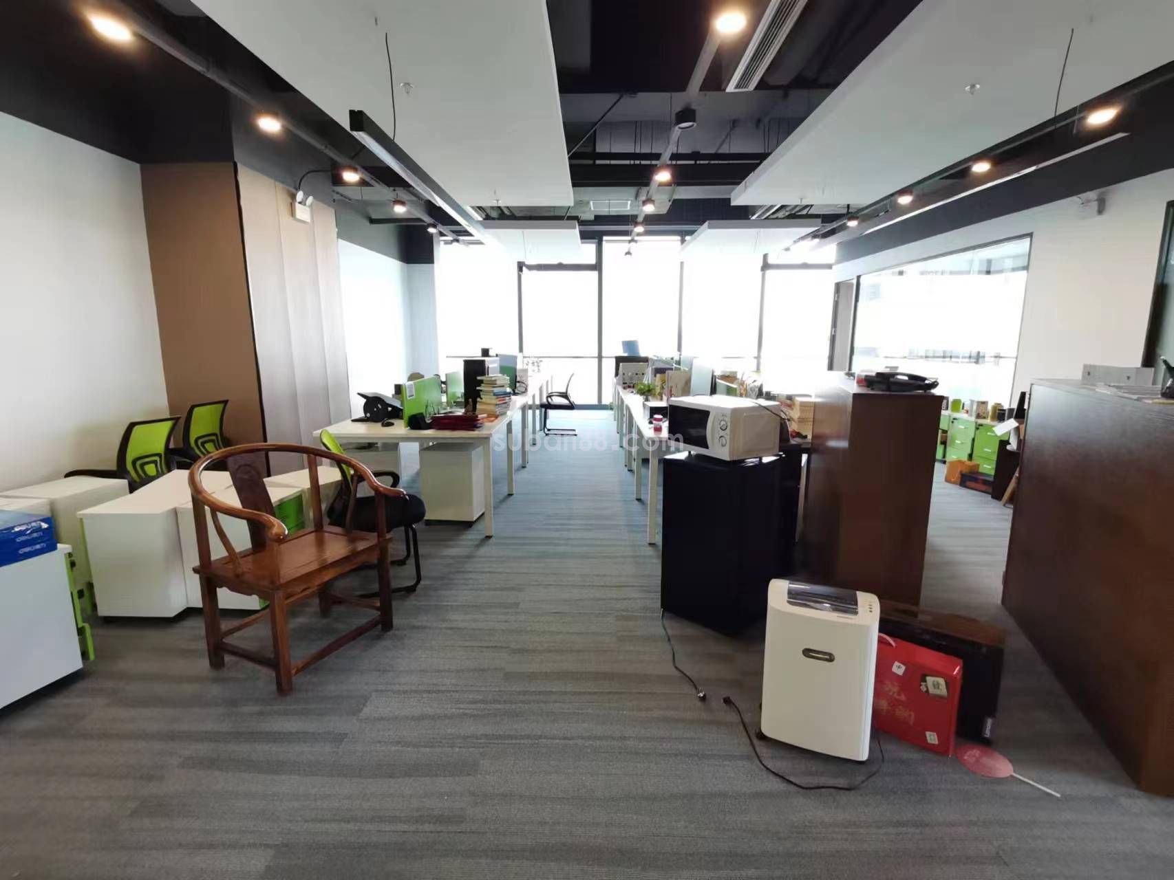 蘇州市高新區(qū)甲級寫字樓龍湖金融中心精裝招租