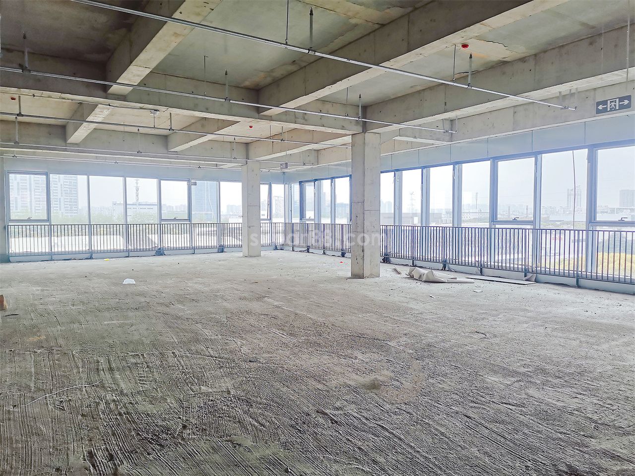 湖西 國際科創(chuàng)園 全玻璃幕墻研發(fā)樓出租