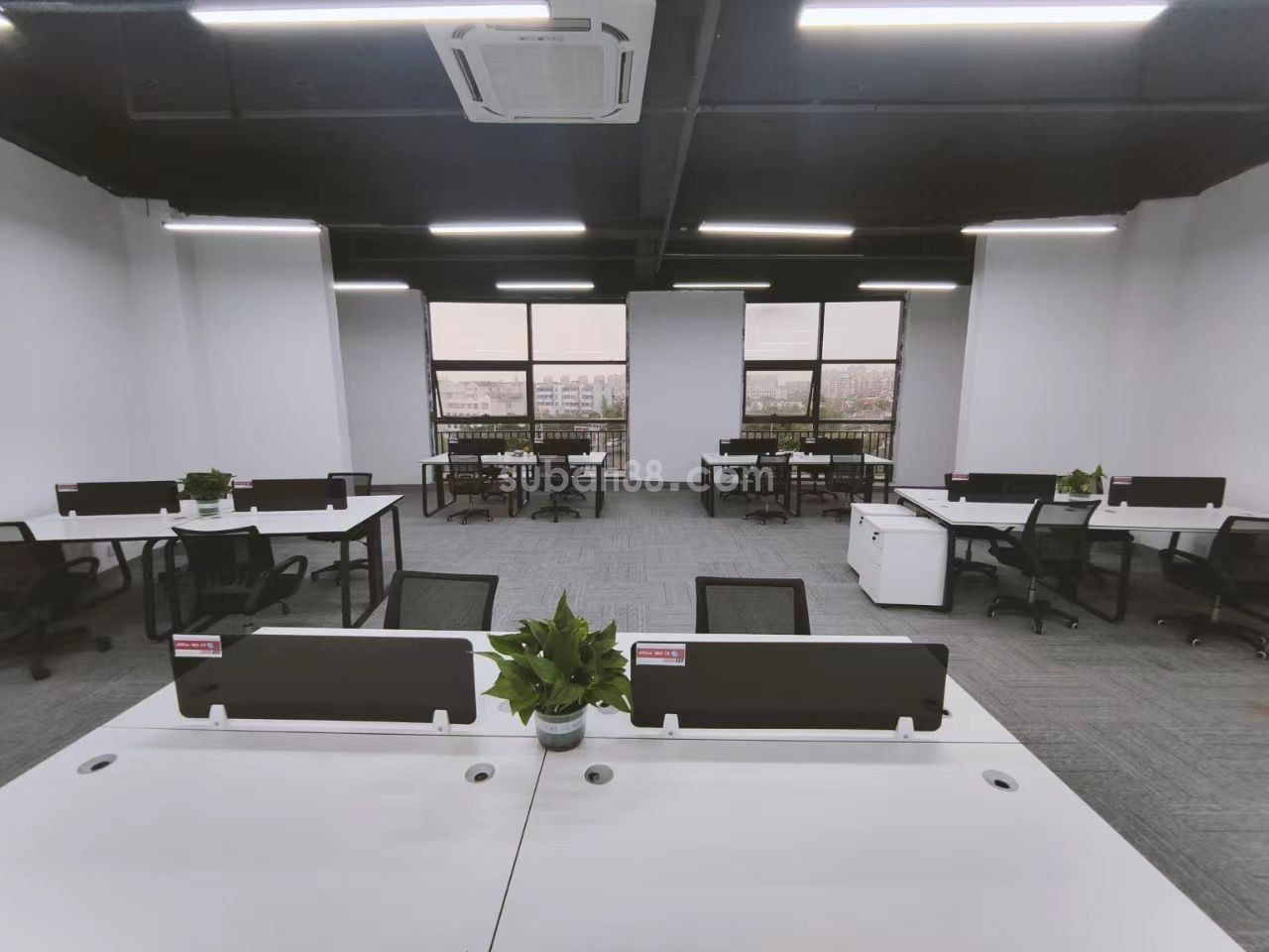 蘇州市姑蘇區好百年商業廣場甲方直招