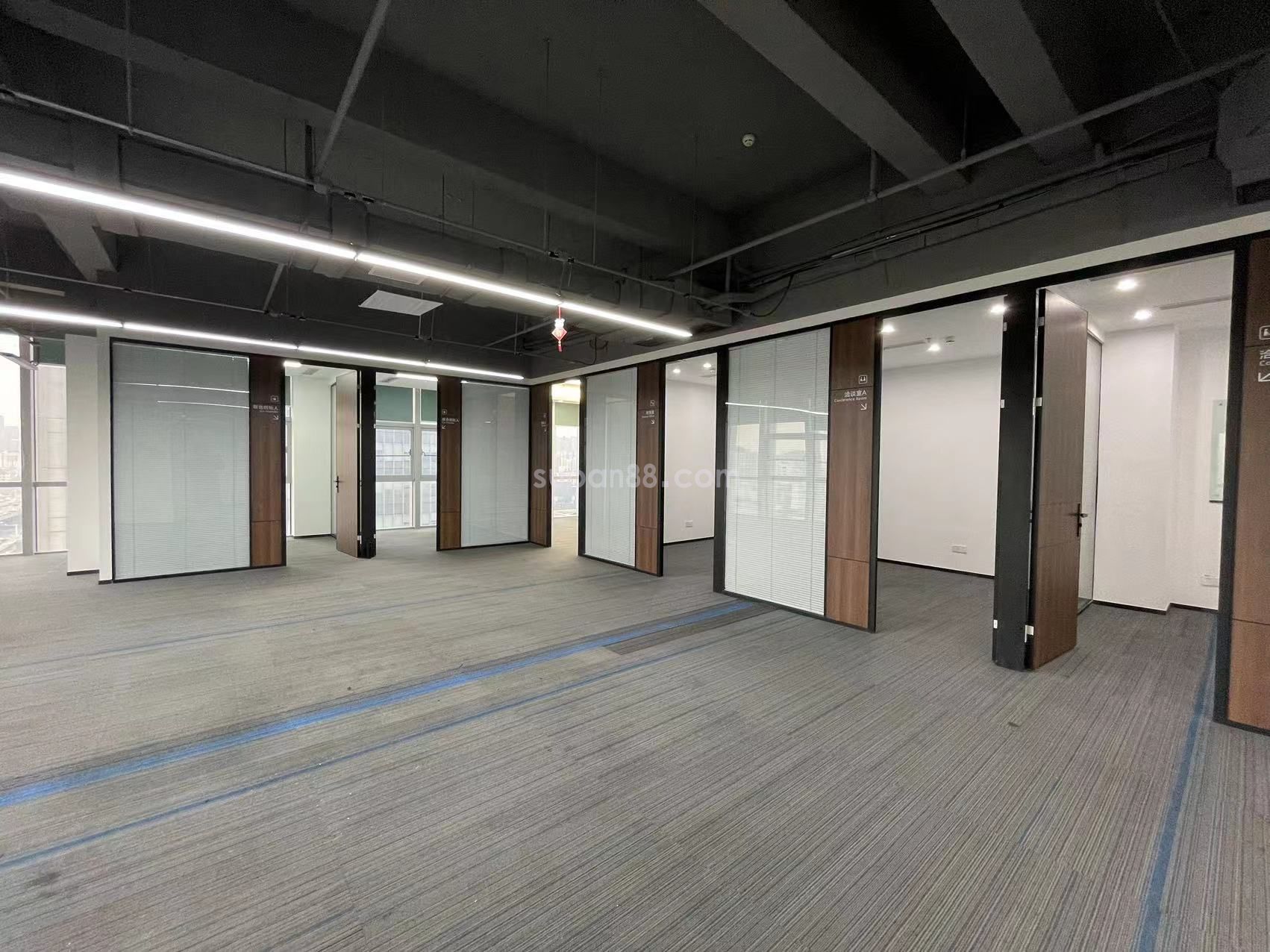 蘇州市姑蘇區(qū)西環(huán)路中廣核科技大廈精裝招租