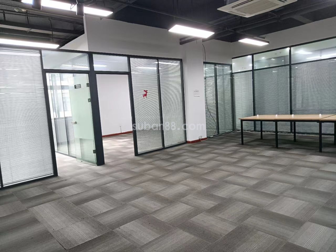 蘇州市吳中區(qū)華星大樓精裝招租