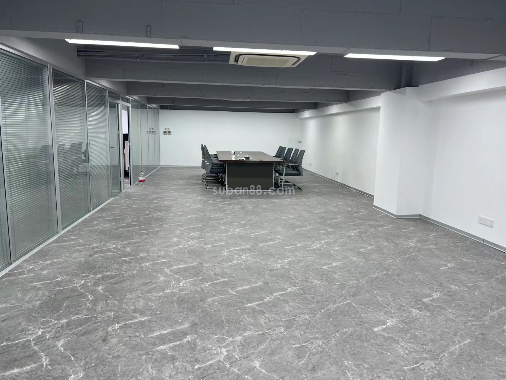 蘇州市姑蘇區星輝1976產業園精裝招租