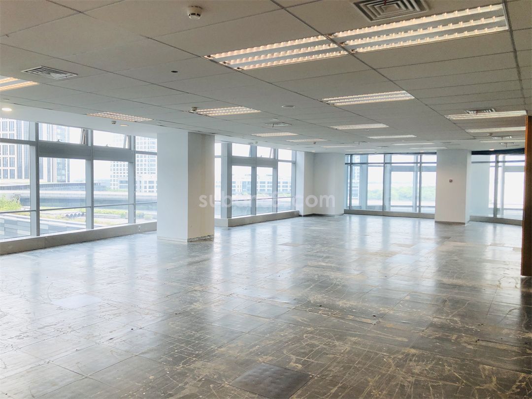 蘇州工業園區 獨墅湖板塊 慧湖大廈雙面采光 湖景辦公 