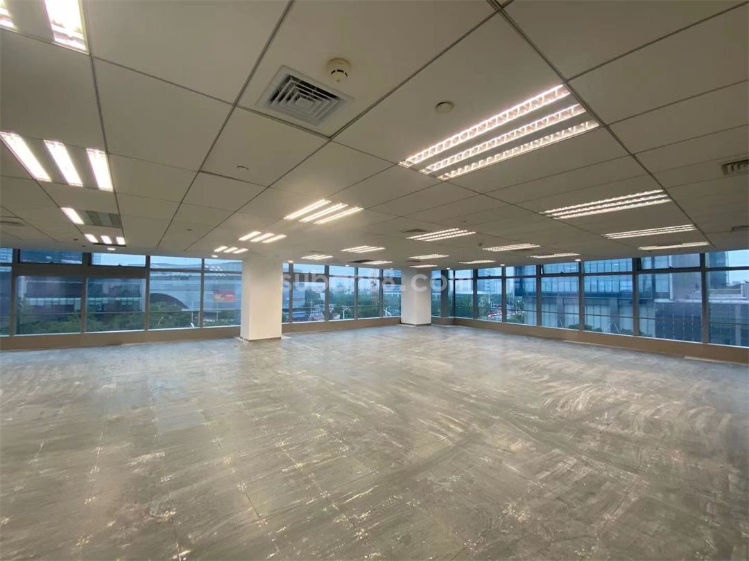 慧湖大廈380平 雙朝向 特價房出租  低于市場價