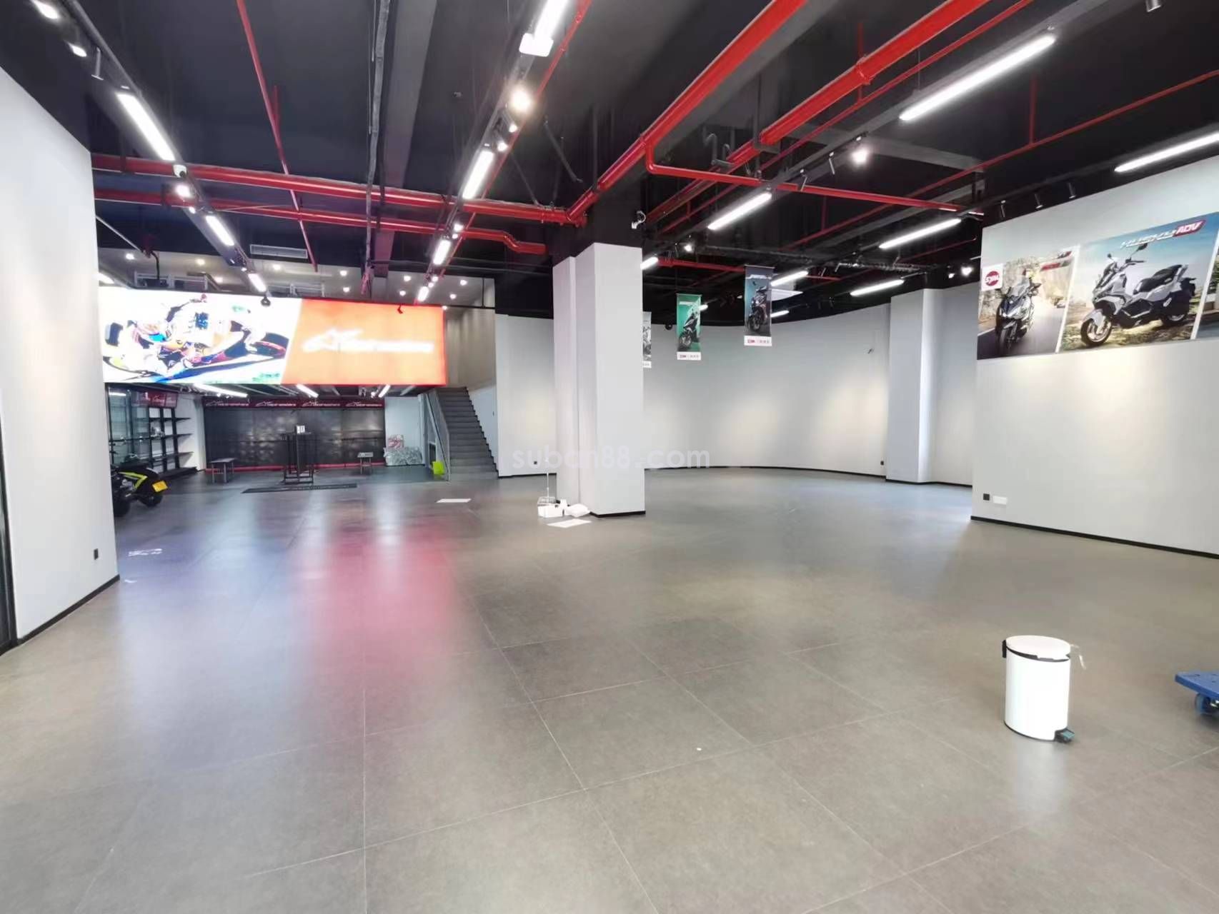 蘇州市吳中區(qū)中意大廈一樓精裝招租