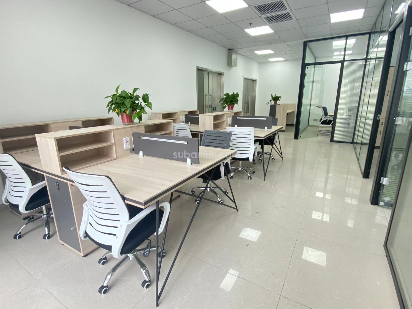 蘇州市高鐵北站科正大廈精裝招租