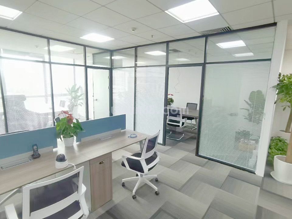 環(huán)球188財富中心