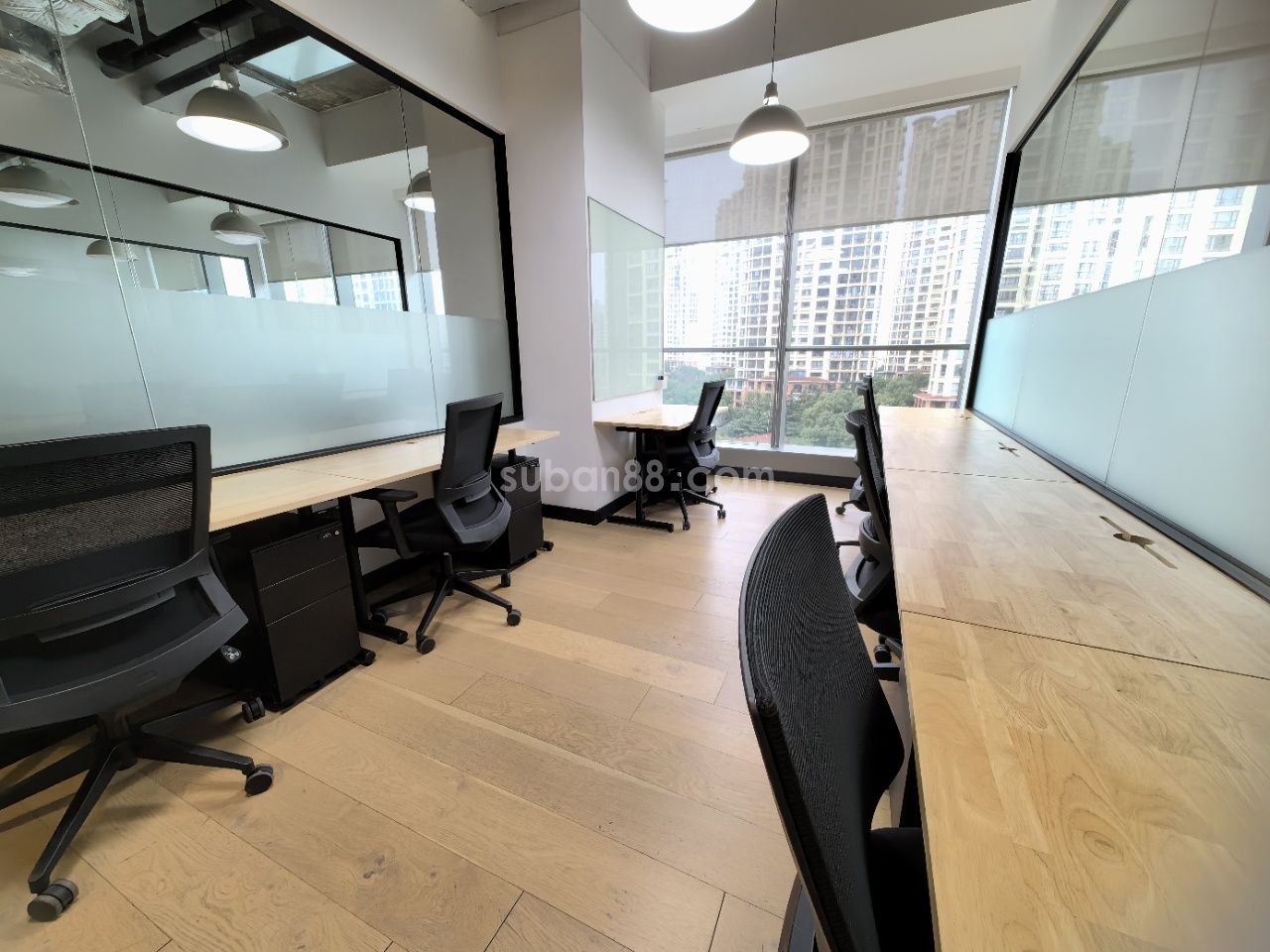蘇州中心辦公樓7人辦公空間