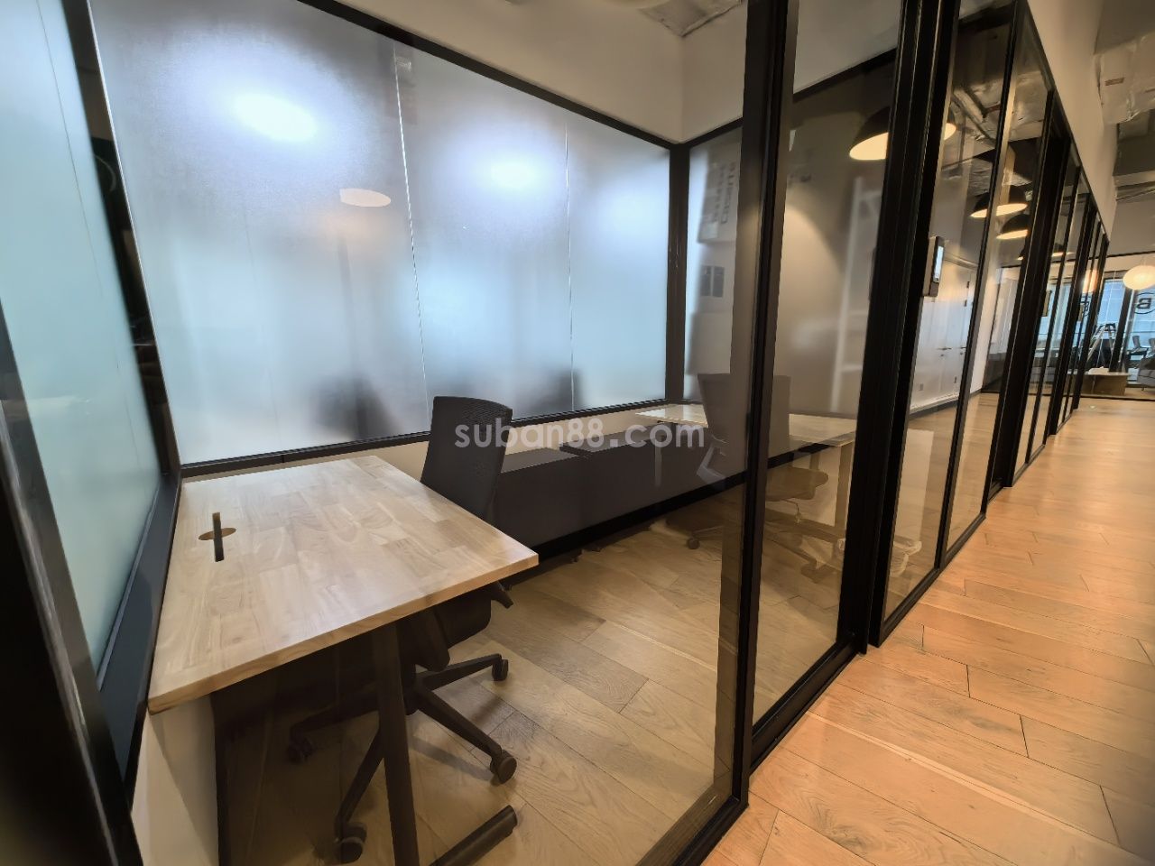 蘇州中心寫字樓 2人間辦公出租