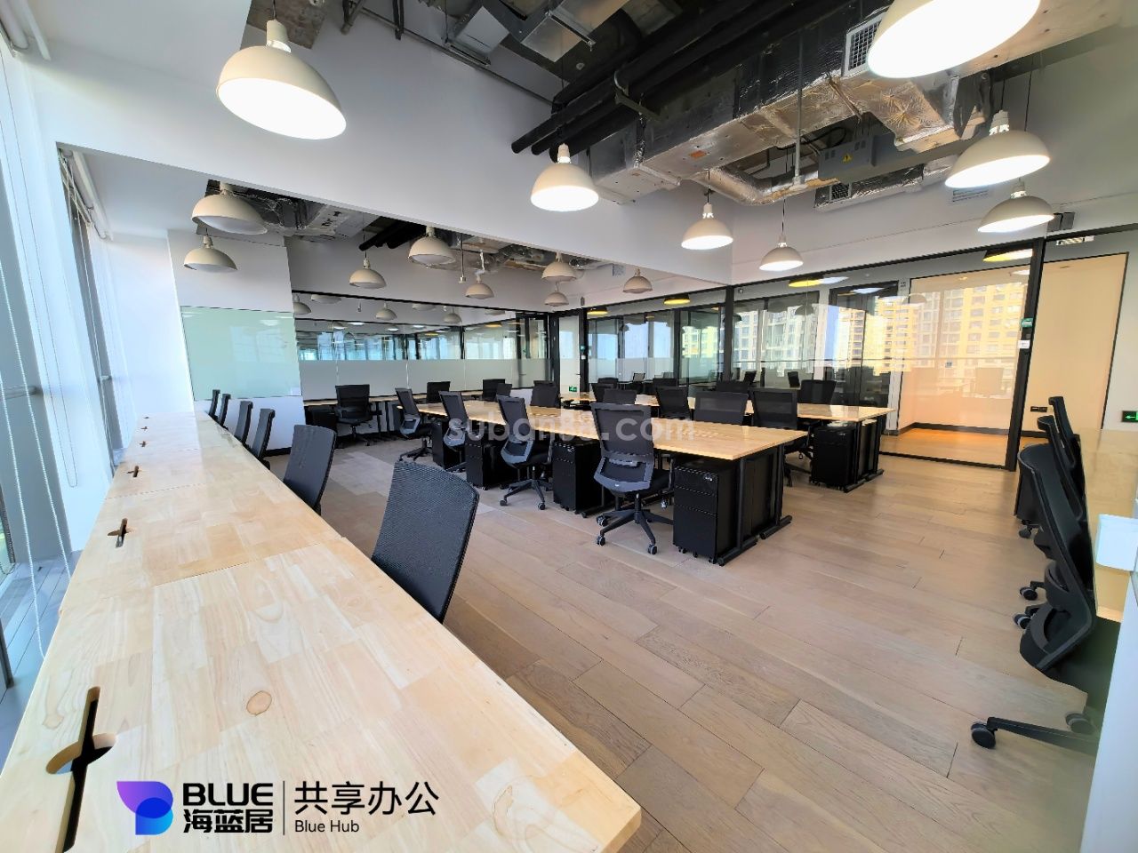 蘇州中心辦公樓28人間出租