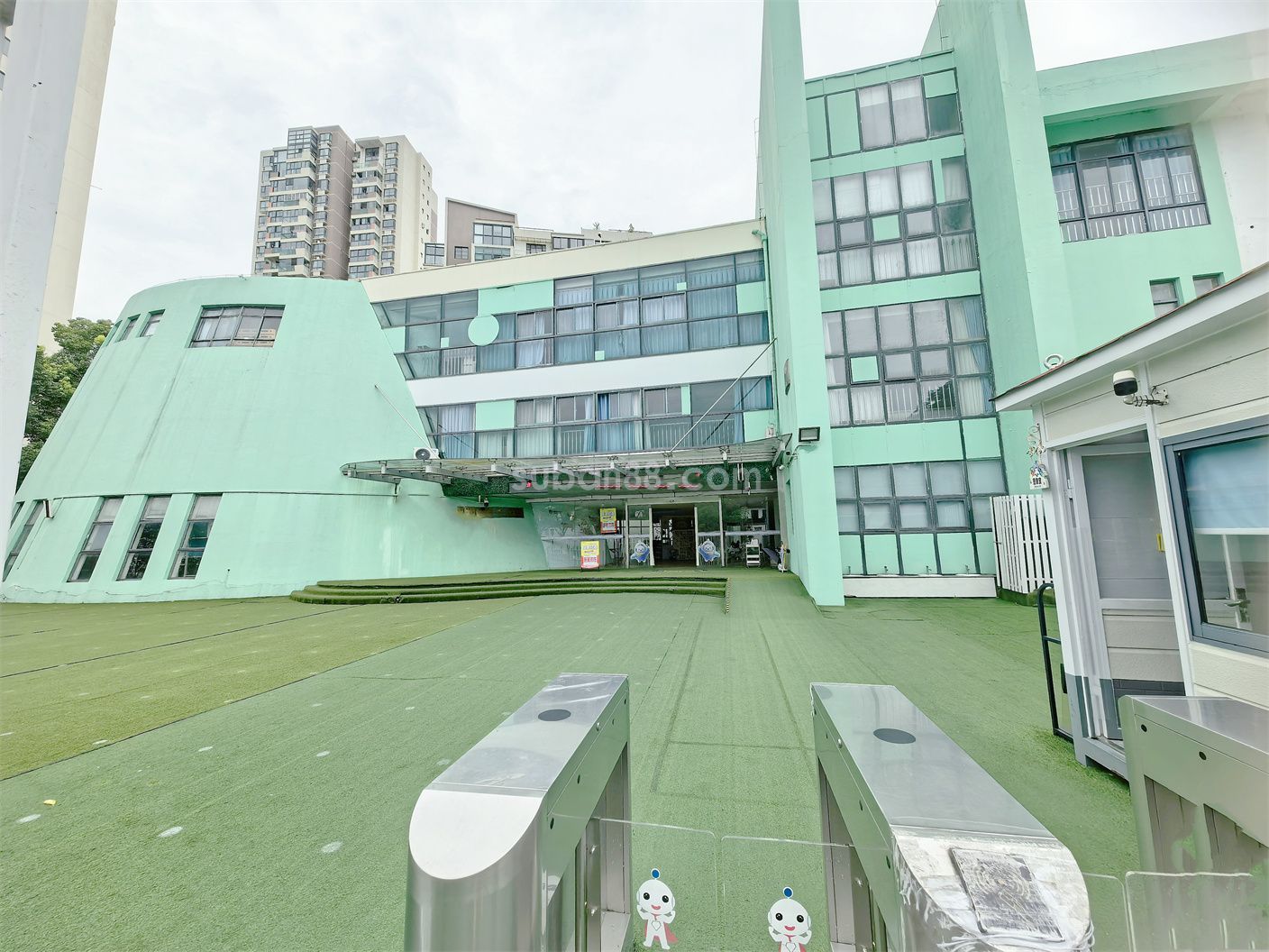 高爾夫花園16棟