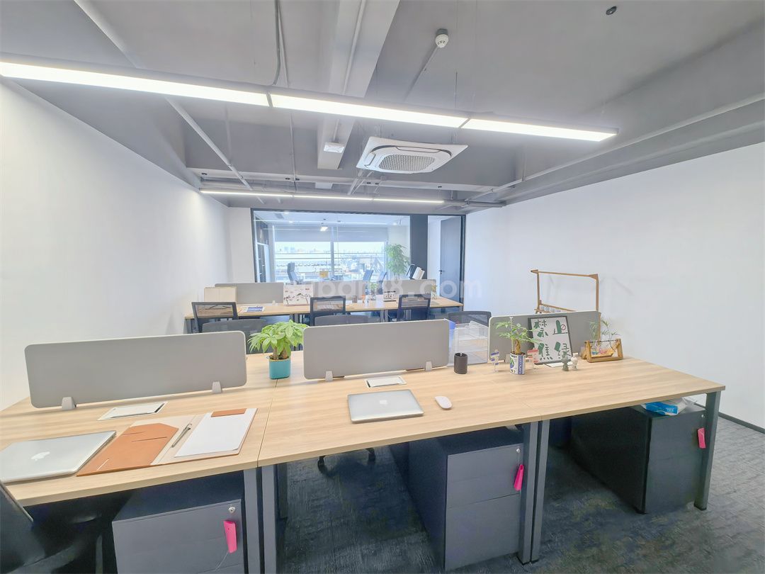 泰華商務(wù)空間