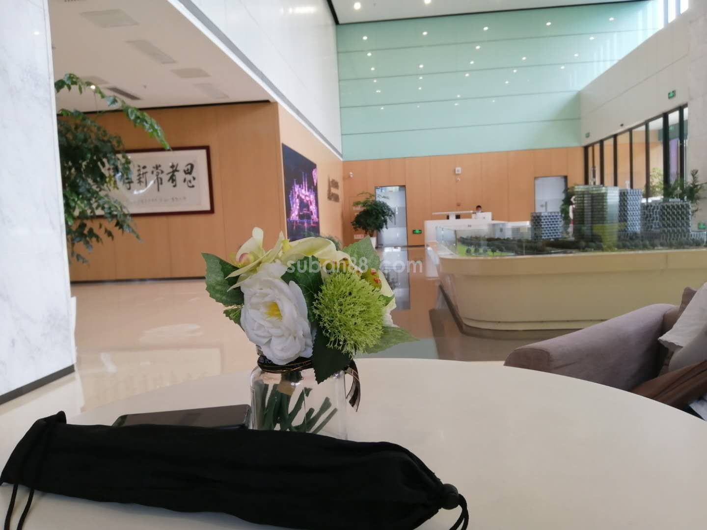 1-220H515291K23.jpg 1-220H515291K23.jpg