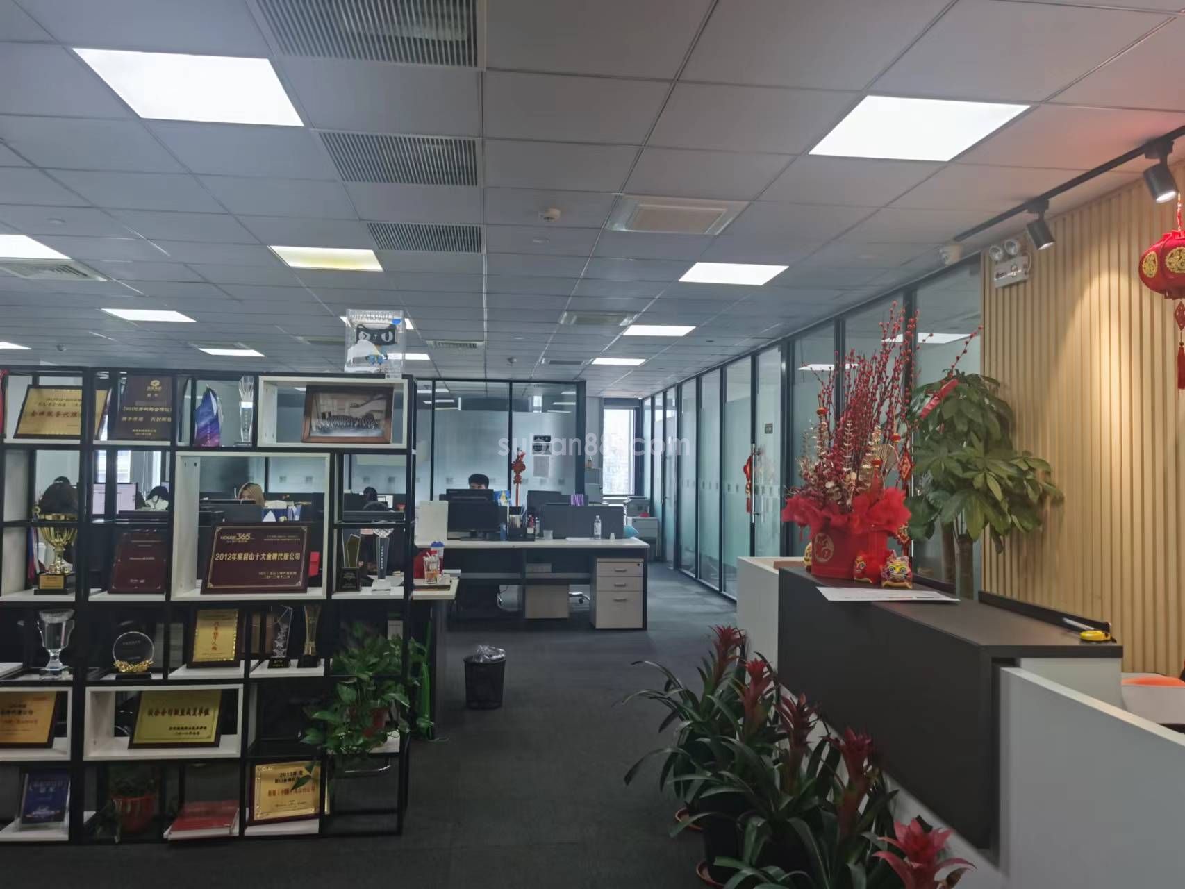 1-220PGRK1W9.jpg 1-220PGRK1W9.jpg